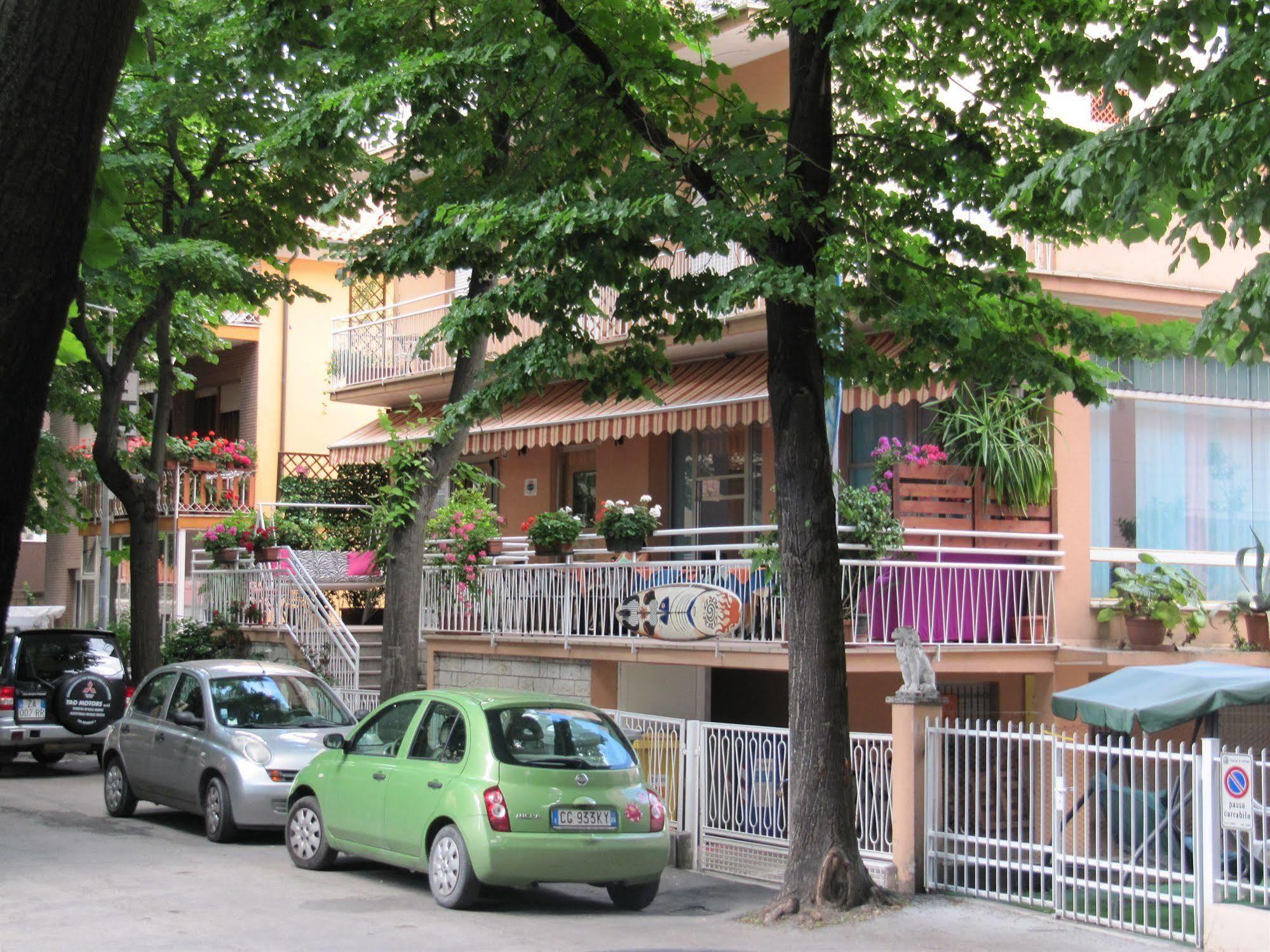 Hotel Villa Elia ริมินี ภายนอก รูปภาพ