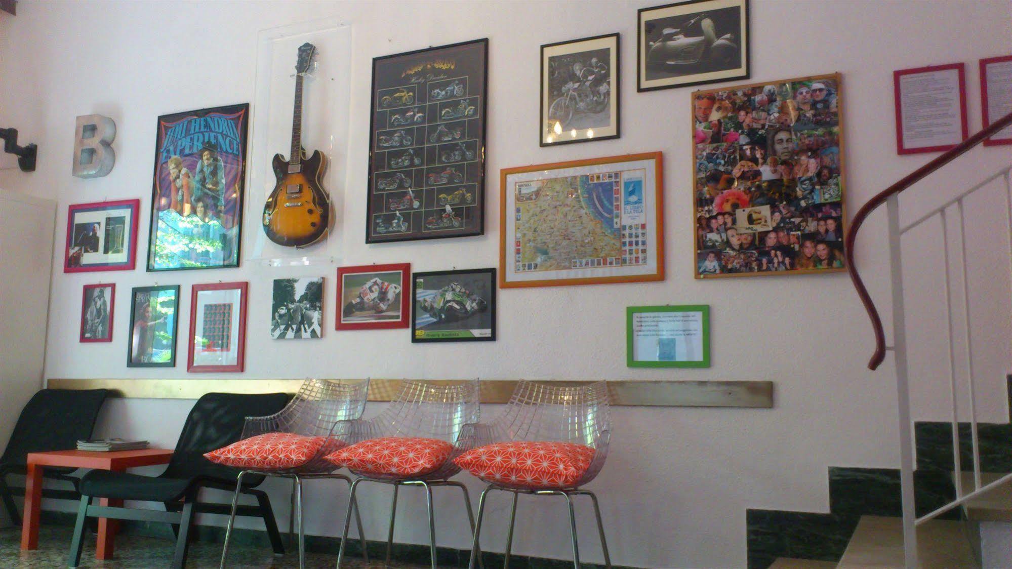 Hotel Villa Elia ริมินี ภายนอก รูปภาพ